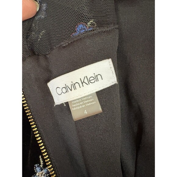 Calvin Klein Black Velvet & Mesh Floral Embroidered Pencil Dress Sleeveless SZ 4 - Picture 3 of 11